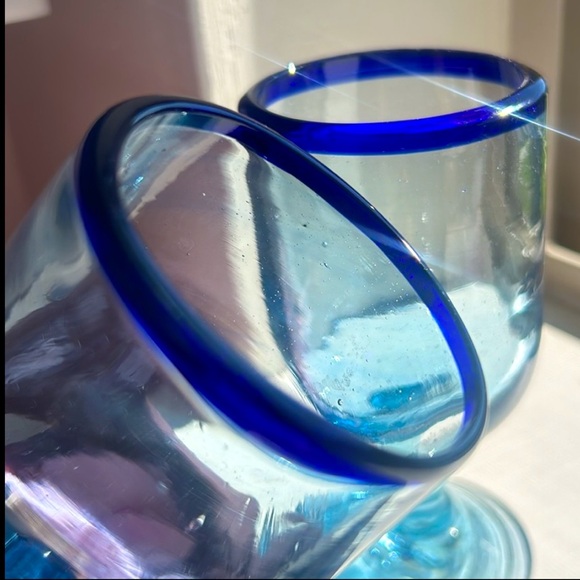 🌵🌵2 Vintage Hand Blown Mexican Goblet Glass - Picture 11 of 11